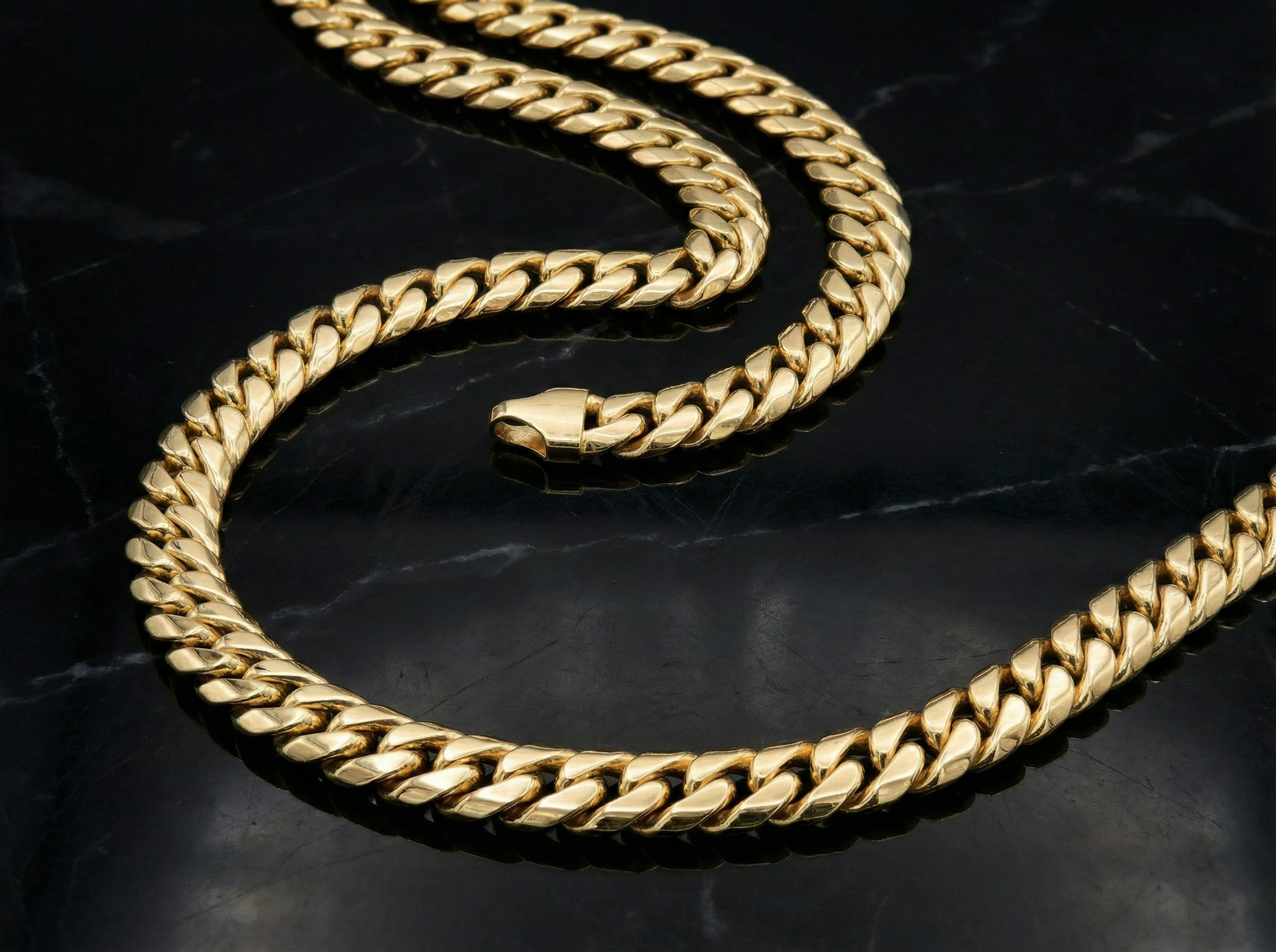 18ct Gold Cuban Chain on Marble